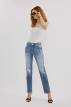 Load image into Gallery viewer, High Rise Slim Jeans (KanCan)
