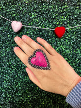 Load image into Gallery viewer, Heart Ring
