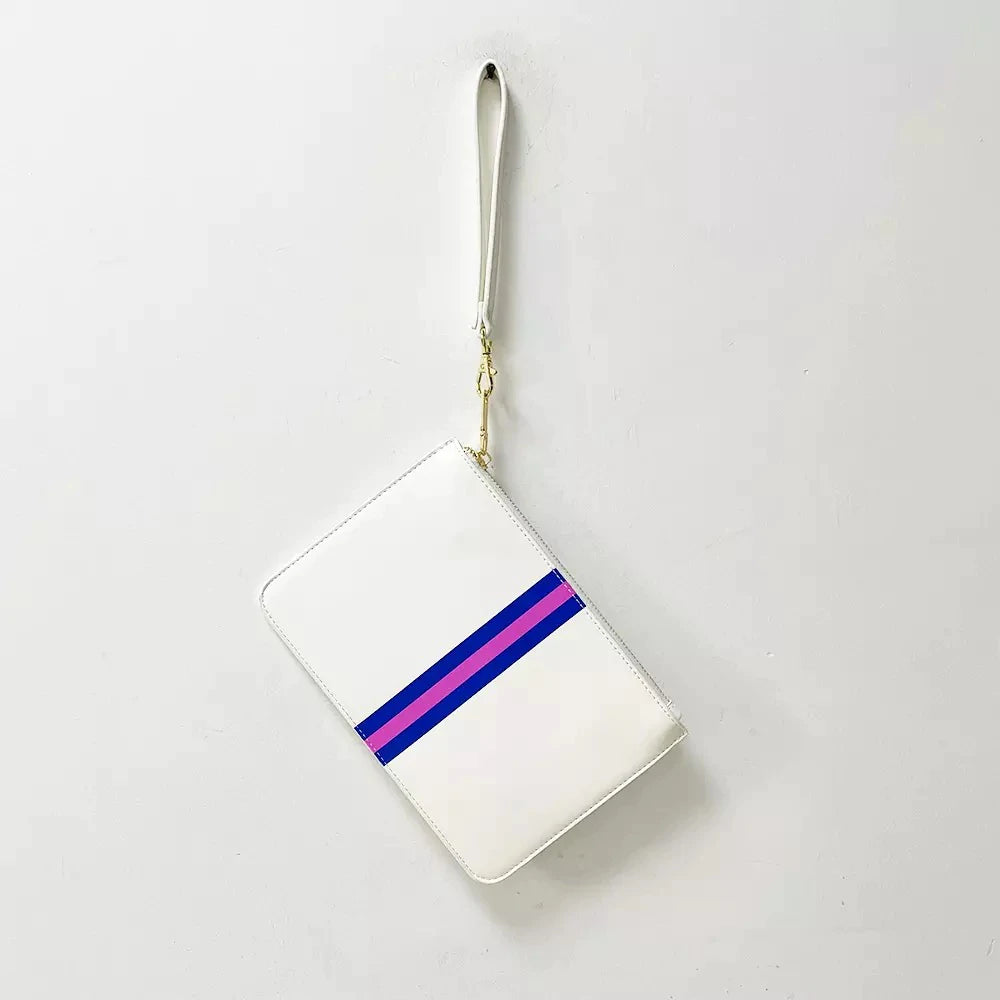 Fun on the Town Wristlet
